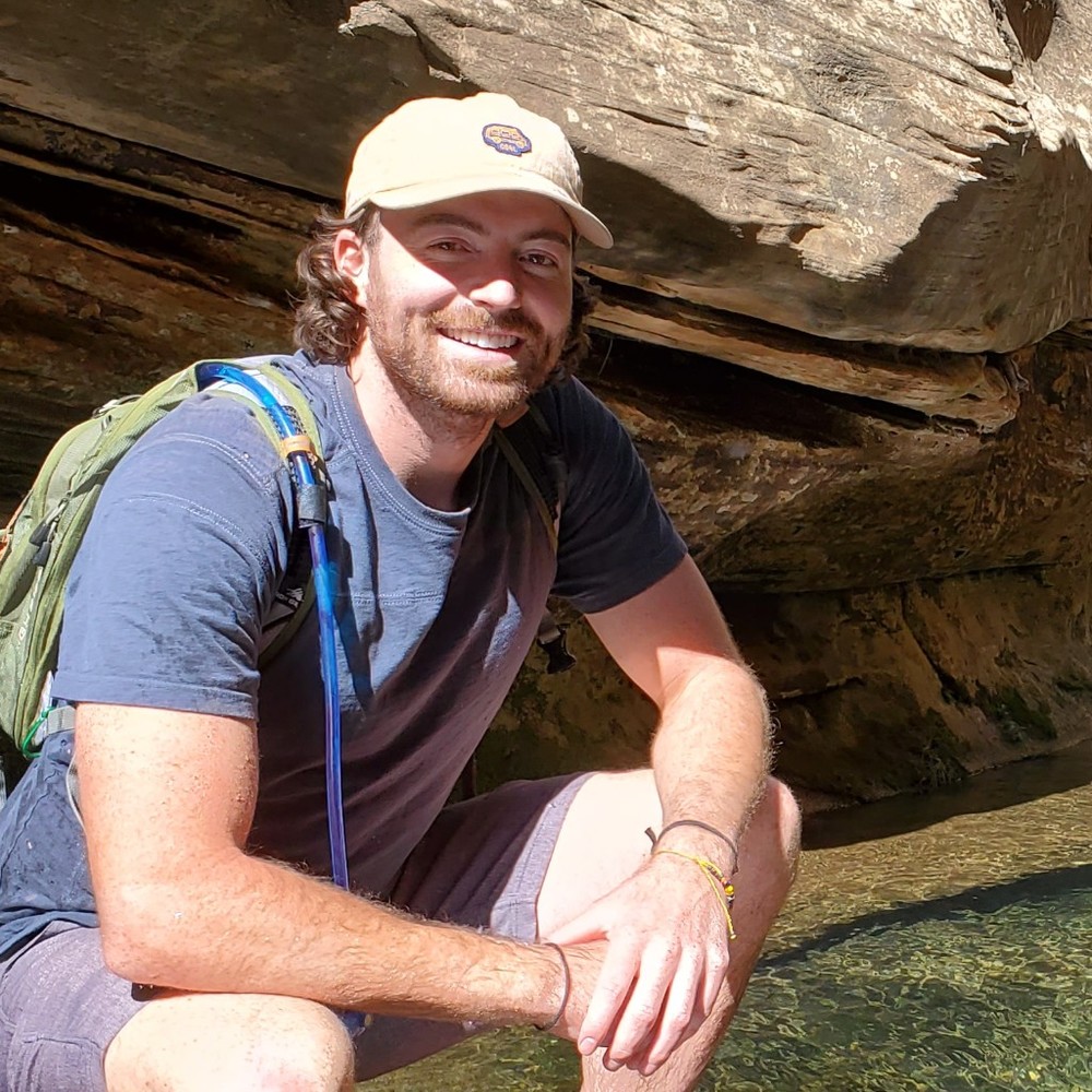 Meet your Posher, Kicker